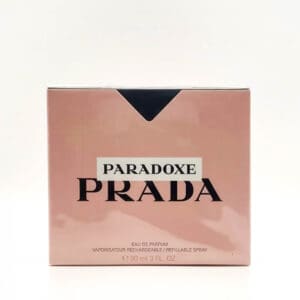 A pink box that says paradoxe prada
